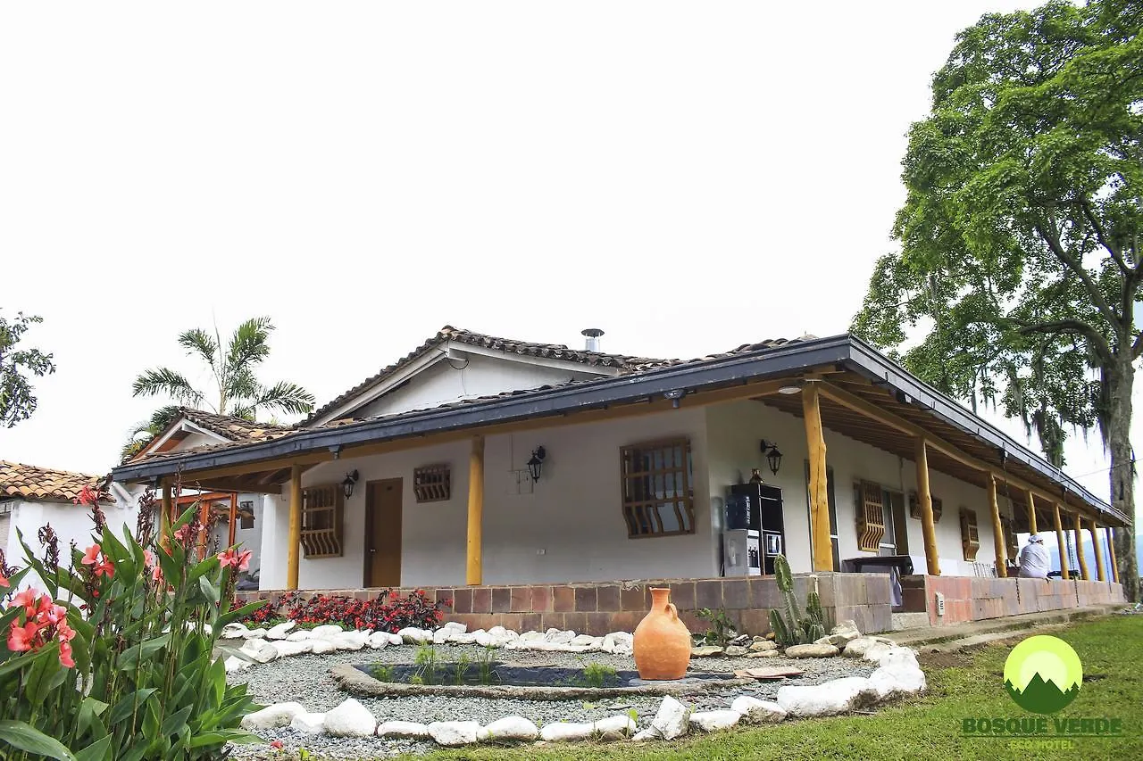 Eco Hotel Bosque Verde Medellin 4*,