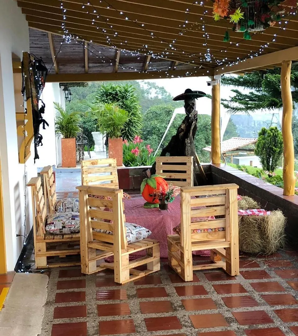 Eco Hotel Bosque Verde Medellin 4*,  Colombia